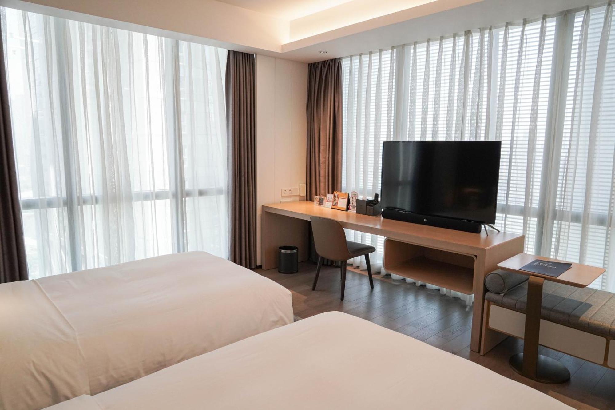 Ascott Raffles City Chongqing Exterior photo
