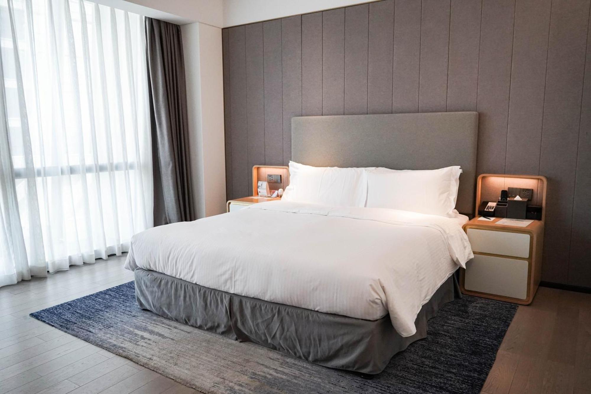 Ascott Raffles City Chongqing Exterior photo